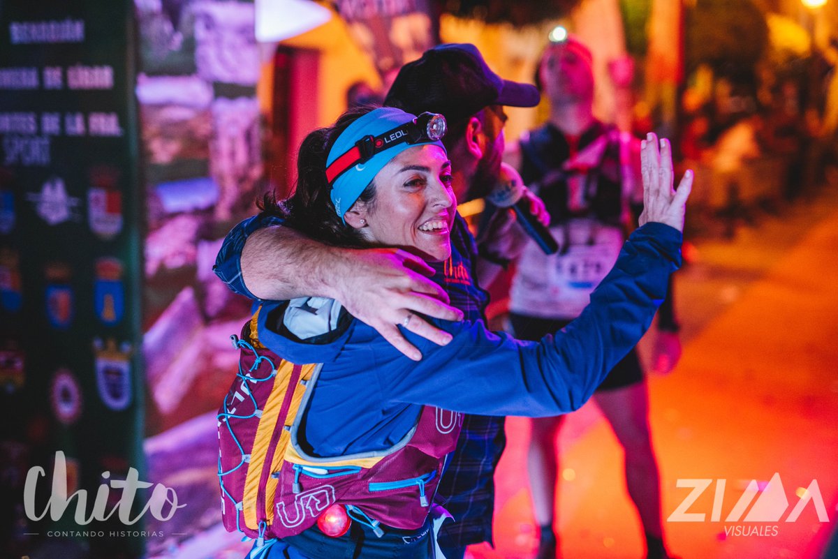 chitoronda's tweet photo. ☠️PUTO CÁNCER👊

⚫️Se nos ha marchado una gran corredora y una tipa extraordinaria.

🥉La última vez que nos vimos, conquistaba el podium de la Bandolerita en una noche fría de marzo🏃‍♀️

✅Fuerte abrazo a su familia y sus amigos💔

❤️Hasta siempre, Eva😔

#trailrunning #soychito https://t.co/EHQ0u1xdds