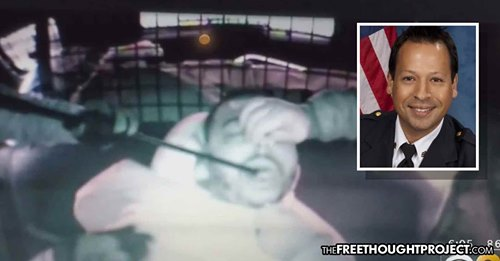 CarlosJrCollaz3's tweet photo. This cannot be reformed.
Good Cop Indicted for Leaking Video of Cops Shoving Baton in Man's Mouth Until He Died
https://t.co/2rUmNCrY8w
Spread the love Joliet, IL — Joliet police Sgt. Javier Esqueda is a good cop https://t.co/A7a2I47Ee0