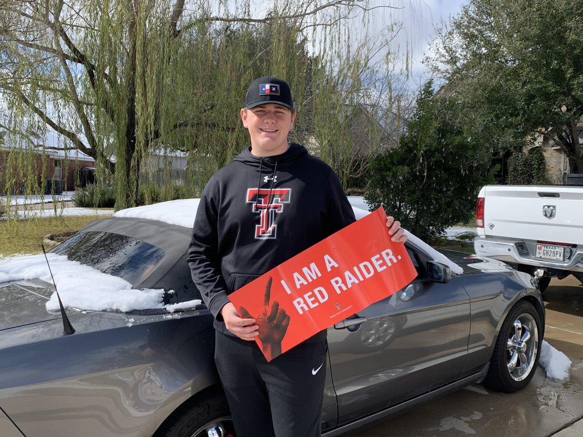 66_winnek's tweet photo. I just wanted to say thank you to all my family and friends that have been with me since day one. With that being said, I am proud to say that I will continue my education as a Texas Tech Red Raider! #WreckEm @TexasTech @HawkNationHHS @HendricksonFB https://t.co/d5rJOW4vPa