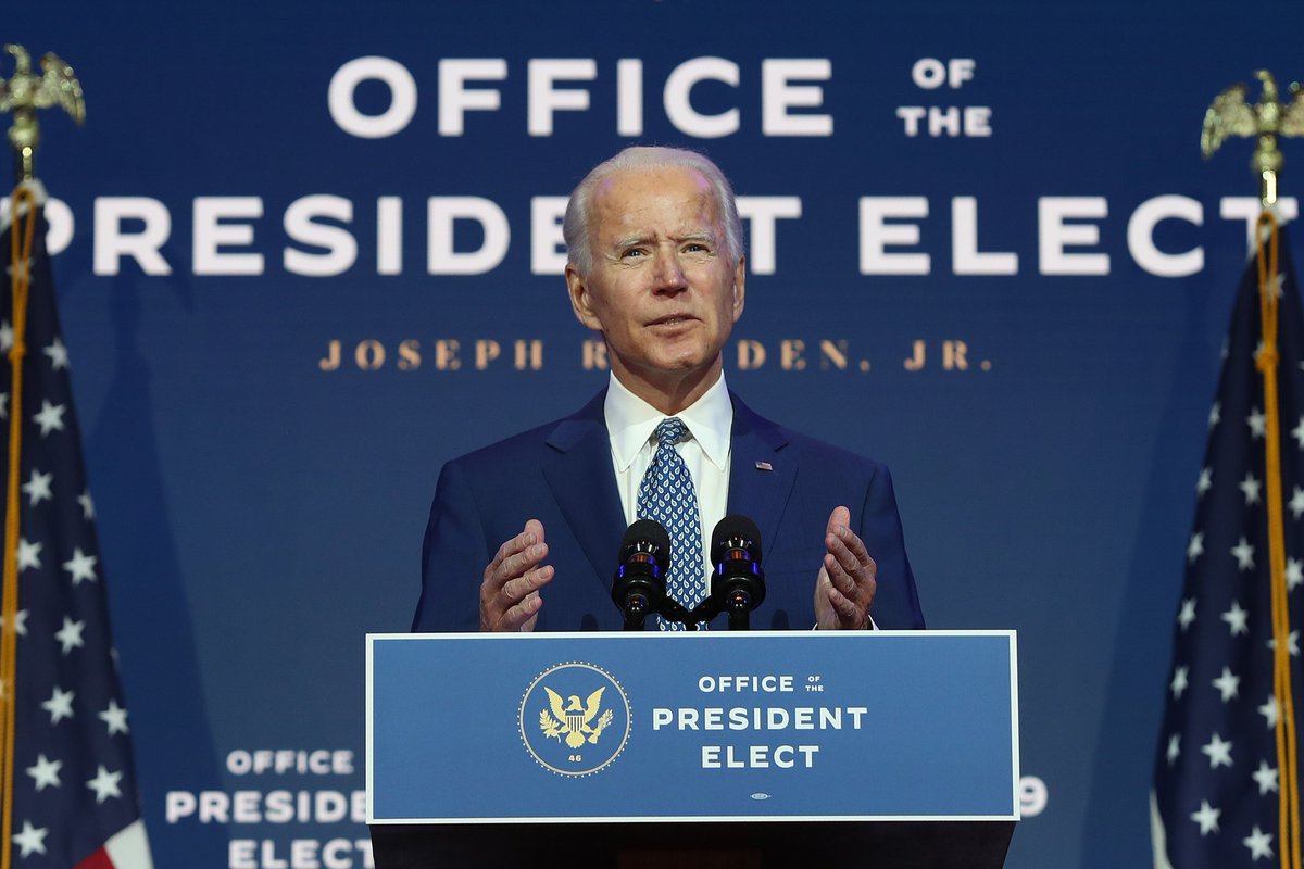 Complex's tweet photo. Joe Biden set to call on Congress to immediately cancel $10,000 in student loan debt for all borrowers. 

More: https://t.co/luSE3b9ikM https://t.co/ZJU6qnzIOw