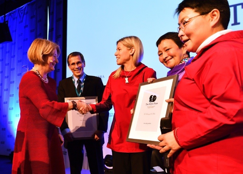 GCRC_GINR's tweet photo. Lene Kielsen Holm (1963-2021)  
The research community in Greenland has lost a marked personality. We have lost an excellent researcher and a wonderful colleague. Lene died of cancer at the age of 57. https://t.co/CKegjDGtKw https://t.co/LiPyQEcNEn