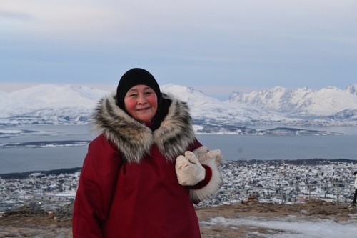 GCRC_GINR's tweet photo. Lene Kielsen Holm (1963-2021)  
The research community in Greenland has lost a marked personality. We have lost an excellent researcher and a wonderful colleague. Lene died of cancer at the age of 57. https://t.co/CKegjDGtKw https://t.co/LiPyQEcNEn