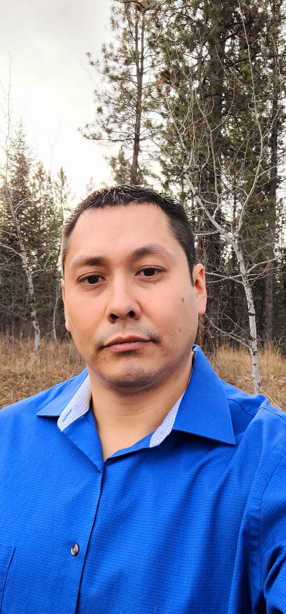 Wearing blue today in order to bring awareness to the issue of human trafficking.
#NationalHumanTraffickingAwarenessDay
#WearBlueDay
#MMIW
#MMIP
#lifeatatt
