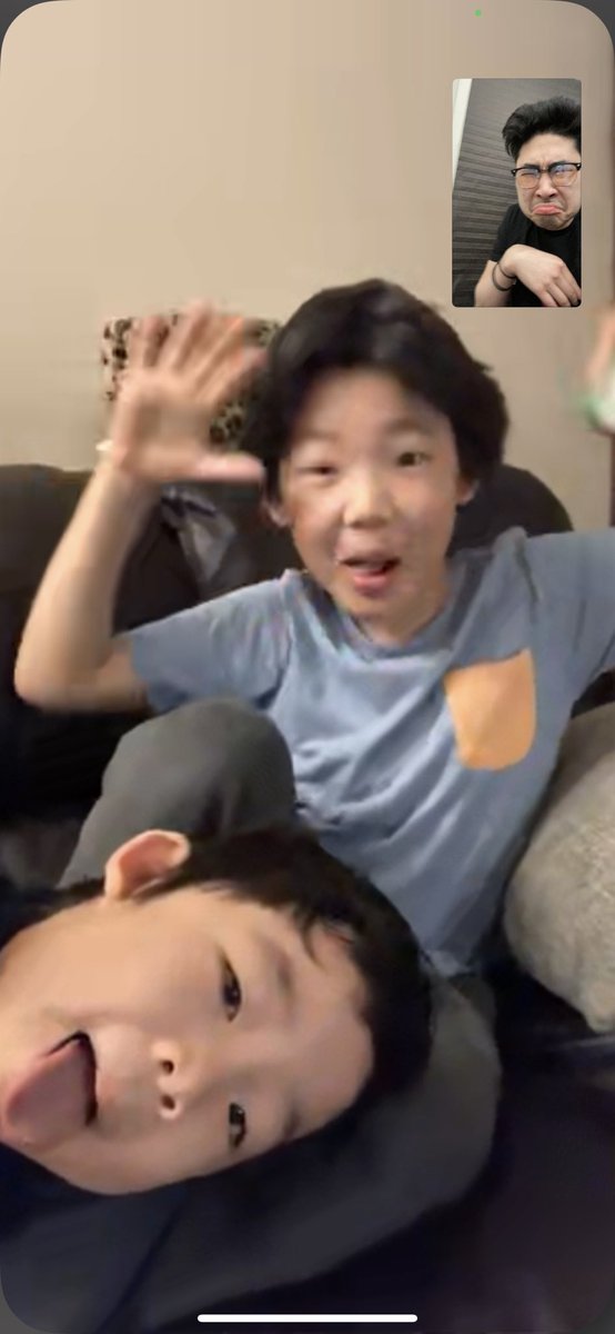 peterparkTV's tweet photo. Had a really long talk with my oldest brother about life and got to see the nephews for a little bit too

My soul really needed this https://t.co/rLEkOxUQ5r