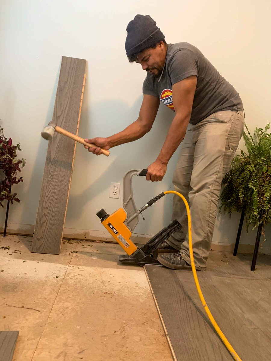 atriumdesignTO's tweet photo. Using this @bostitchtools flooring nailer in the #mississauga project this week. We like the ergonomic design and it is easy to use.
#flooring #floorinstallation #flooringnailer #flooringstapler #Renovation #usetherighttool #bostitch #generalcontractor #photogenic #builder https://t.co/PXU3g1qIZH