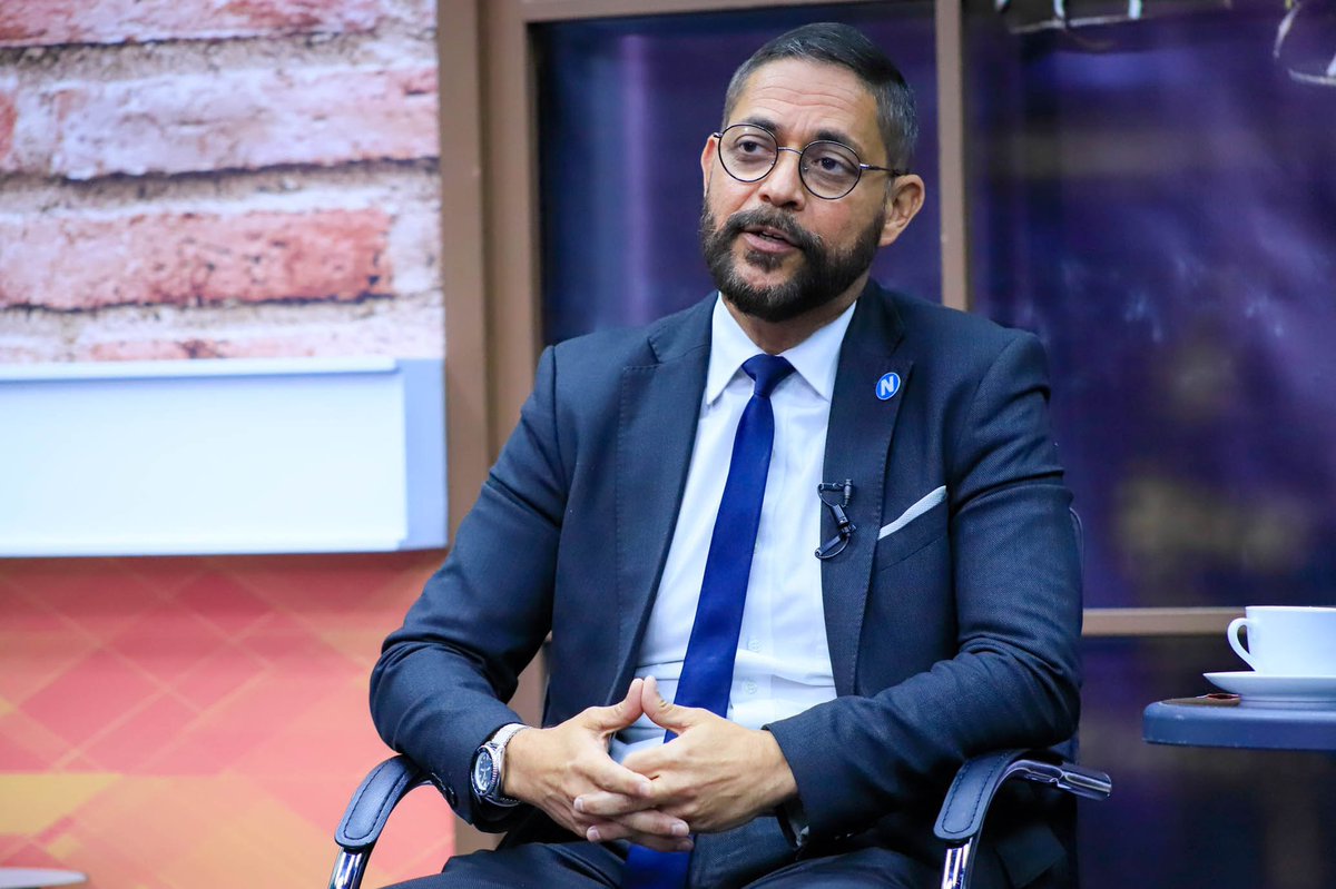 Jorge Castro (@jorgecastro_sv) on Twitter photo "Para poder adquirir la sensibilidad de lo que la gente necesita, se debe ir al territorio, algo que los diputados no han hecho mientras han estado en el poder. Necesitamos llevar esa sensibilidad a la Asamblea Legislativa". A través de <a href="/CiudadanoPulso/">Pulso Ciudadano</a> "Para poder adquirir la sensibilidad de lo que la gente necesita, se debe ir al territorio, algo que los diputados no han hecho mientras han estado en el poder. Necesitamos llevar esa sensibilidad a la Asamblea Legislativa". A través de <a href="/CiudadanoPulso/">Pulso Ciudadano</a>