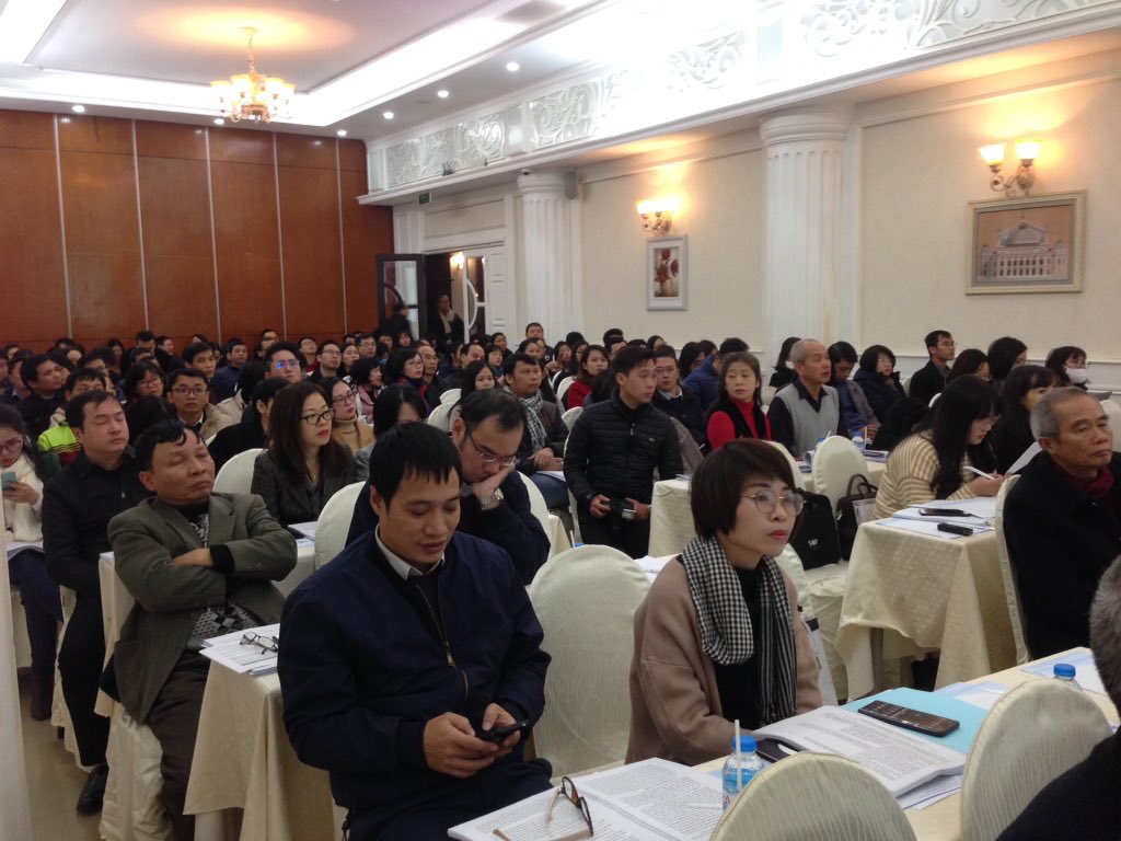 Huyen_DangUK's tweet photo. A full house of 150 participants at IP Law workshop today warms up Hanoi chilly weather! UK best practices widely shared with Vietnam stakeholders under #UKProsperityFund. According to International IP Index 2020, UK is one of top two IP environments in the world. https://t.co/pITT9jS03j