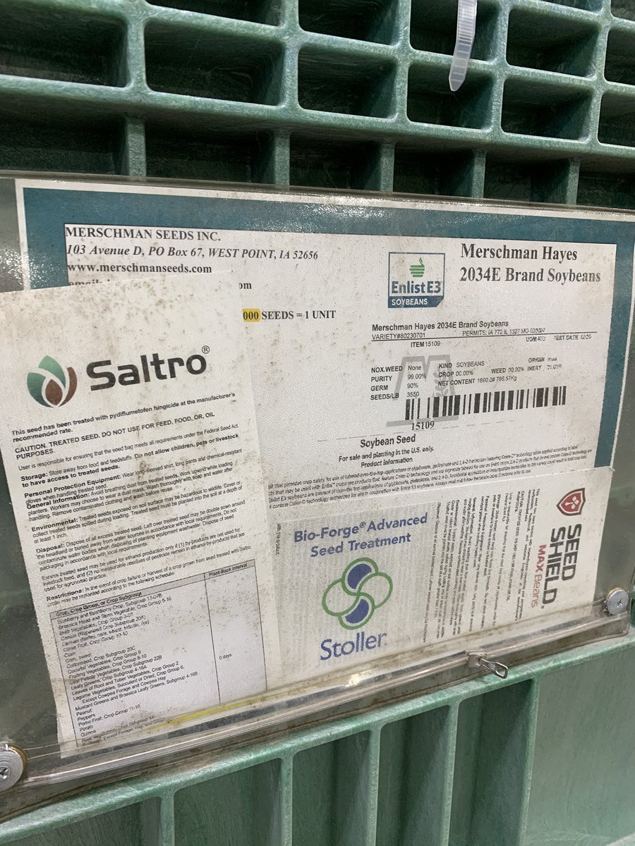 Bean_Dork's tweet photo. 🎶“These are a few of my favorite things!”🎶 Premium seed treatments to capture valuable real estate on the seed! #Saltro #BioForgeAdvanced #SeedShieldMax the perfect combo for early planting, maximum protection & ROI @StollerUSA @Syngenta @HelenaAgri @gorams79 @AgSwtP2 https://t.co/s3OnwwygJf
