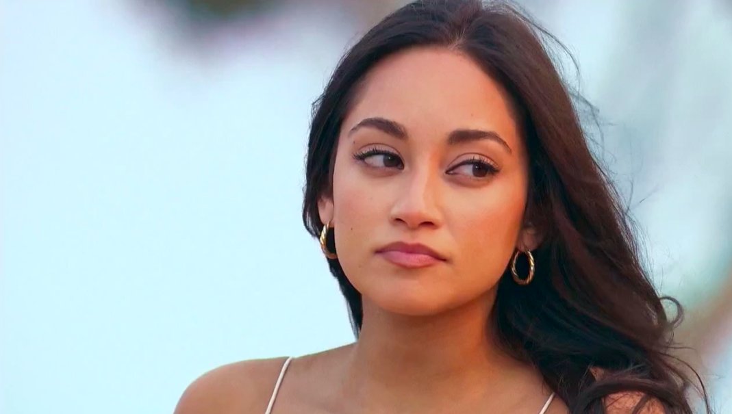 BachPartyPod's tweet photo. ok hear me out....let's just stop casting Victorias #TheBachelor https://t.co/D87rAQFWCI
