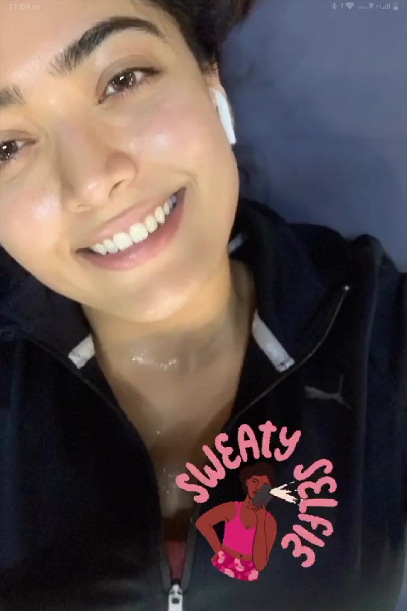 Rashmika_cults's tweet photo. Good morning my Angel @iamRashmika ✨😄💕🙈😊
And my peeps .....😌😄♥️
💃♥️Stay fit and healthy 🤗♥️🙈😘✨
@iamRashmika 
#RashmikaMandanna https://t.co/8CY4ZXl0G5