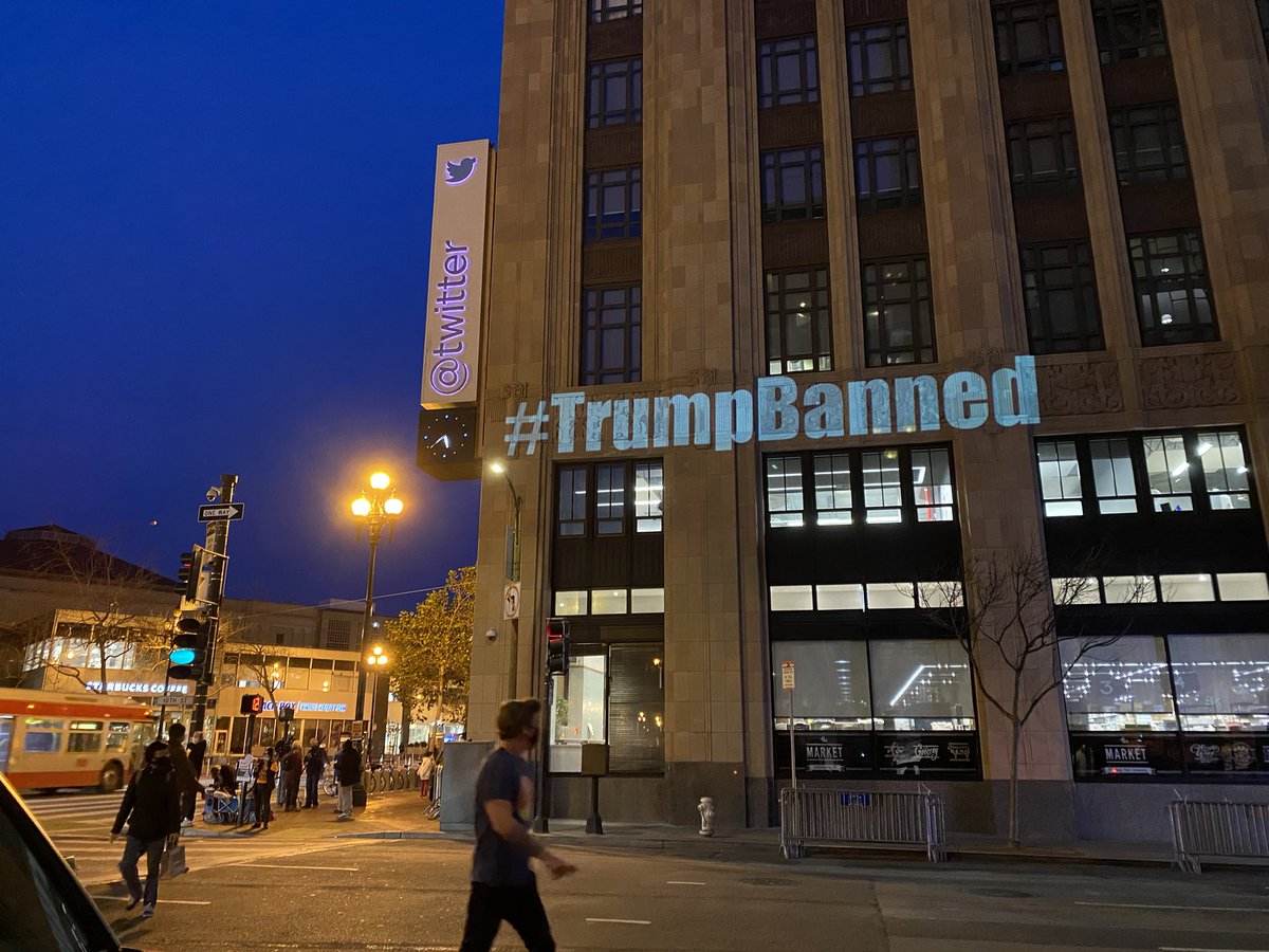 AEMarling's tweet photo. #TrumpBanned projected on @Twitter HQ in San Francisco.
#TechStandsUp #Twitler #StopHateForProfit #BanTrumpSaveDemocracy https://t.co/jlbm20Cn9H