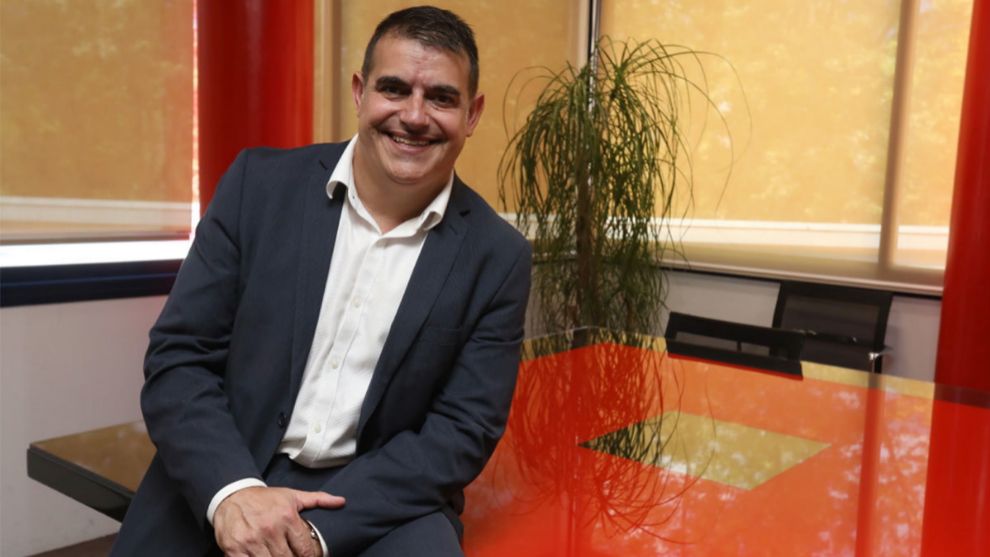 Here's how the other pre-candidates got on:Xavier Vilajoana: 1,967Lluis Fernández Alà: 1,177Agustí Benedito: withdrewPere Riera: withdrew(via  @samuelmarsden)None of these four will be part of the final vote. #LLL 