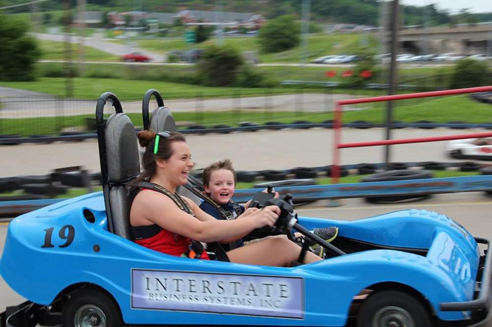 What's your favorite FUN at #SwingARoundFunTown?

#Arcade
sarfuntown.com/fun/arcade/

#BattingCages
sarfuntown.com/fun/batting-ca…

#BumperCars
sarfuntown.com/fun/bumper-car…

#GoKarts
sarfuntown.com/fun/go-karts/

#MiniGolf
sarfuntown.com/fun/mini-golf/