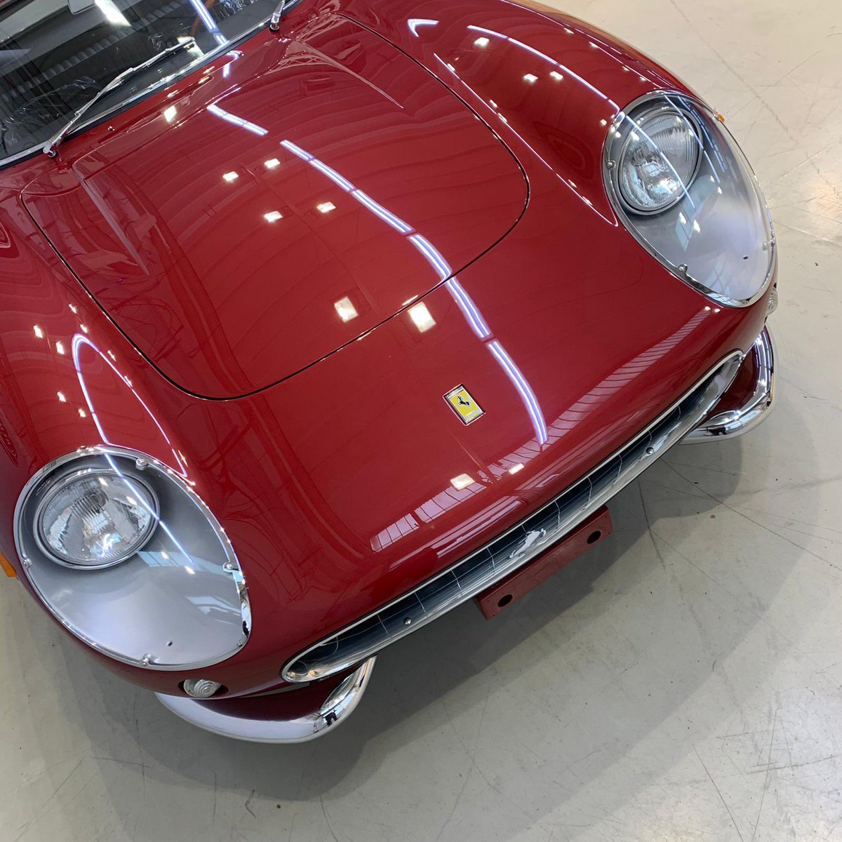 TomHartleyjnr's tweet photo. Beauty treatments are over, it’s time to come home sexy! #GTBC #UniqueSpec #PerfectRestoration #THJ #OnlyTheBestCars https://t.co/xGW7xZpqNp