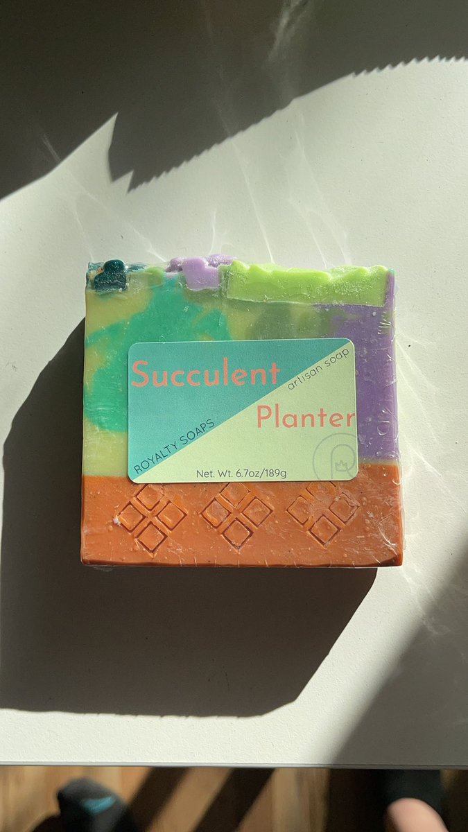 jackalopedesert's tweet photo. I love that some of my main buds and I just send each other cute artisan soap. 

.

#royaltysoaps https://t.co/WmHUG7jolO