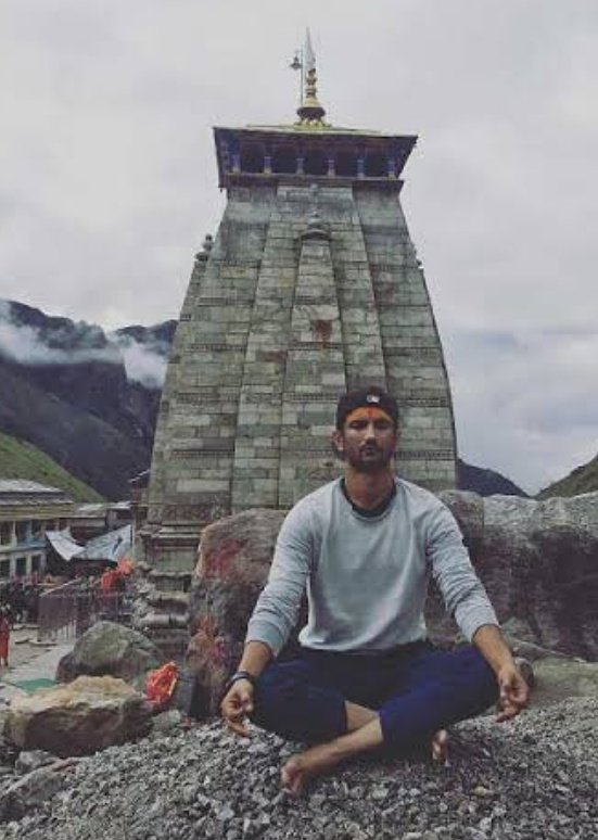 Both of you are blessed children of God. You were called as 'Bile'(after shiva) & we call him son of Shiva.Both of you love mother more than anything.You taught the whole world spiritual awakening...He was on his journey of spirituality & then  @shwetasinghkirt  @vikirti