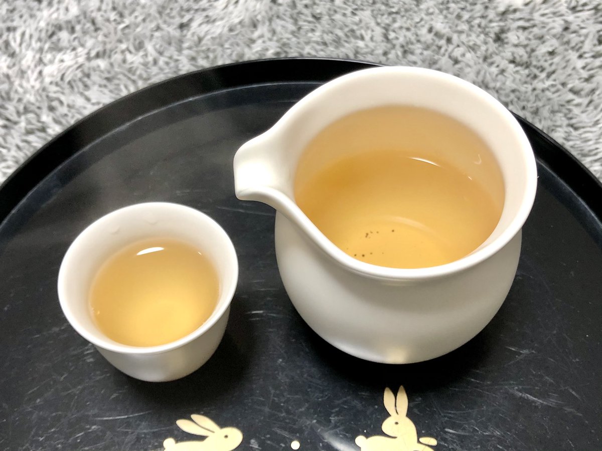 kousaku_39's tweet photo. 王德傳の烏龍茶
うめぇ〜😍

#台湾烏龍茶 #王德傳 #ほっこりタイム https://t.co/Epux8uVy3Z