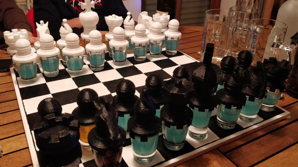 BottleRover's tweet photo. Queen's Gambit....but make it awesome.♟️🍸👀

3D printed Shot glass chess toppers!✨

📲 Shop your fav drinks through https://t.co/MOddftSrMT

📸: Reddit/Bujus_Krachus
#AlcoholDelivery #BottleRover #QueensGambit #Liquor #happyhour #AlcoholMemes #Memes https://t.co/u8FBZFoqtO