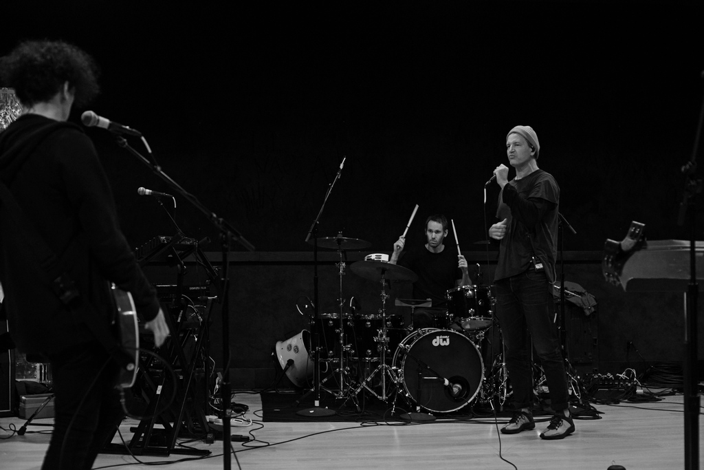 Kryzreid's tweet photo. Face @StephanJenkins makes when I play that heavy riff in "Something in You" 🤟
.
.
.
Photo @StephenAlbanese https://t.co/nH4XT3VREv