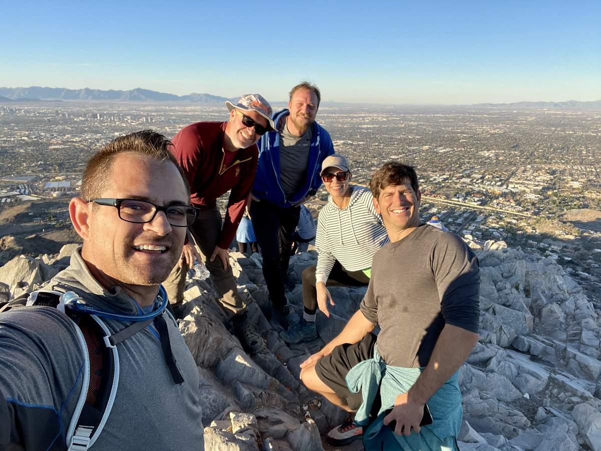 azlawns's tweet photo. Squaw Peak hike with friends. #squawpeak #arizonahiking #explorearizona #hikeaz #entrepreneurlife #phxmountain #piestawapeak #azliving #desertlife #azmountains #azlife #desertliving #phoenixarizona #january2021 #landscaper #tioelectric #azlawns #amslandscaping #aquamanpools https://t.co/mFXCcfzTzu
