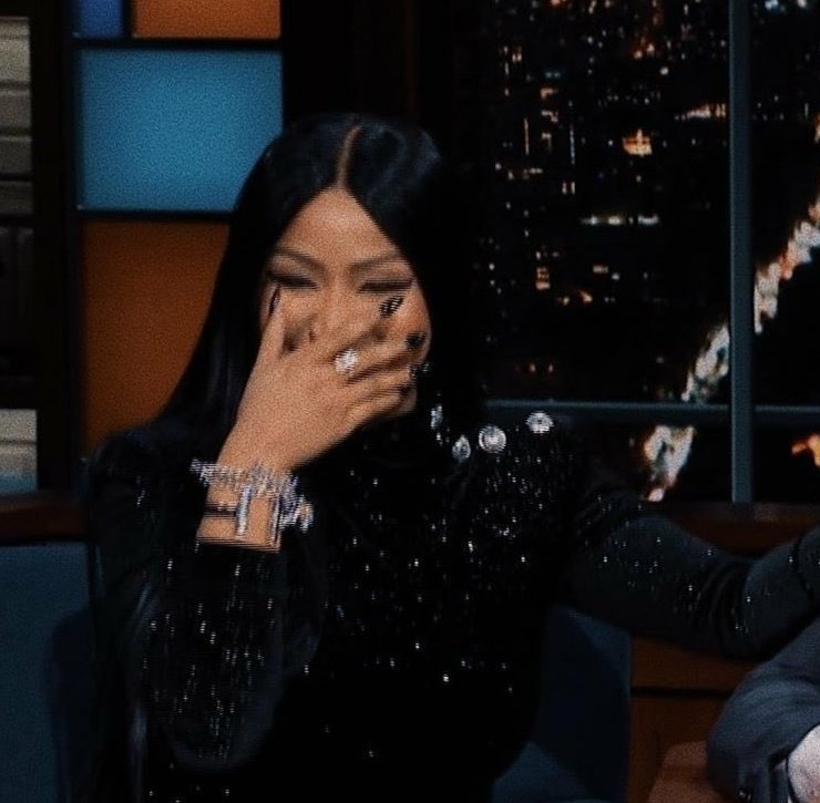 banelezolanski's tweet photo. I'll never forget nicki minaj showing up with an orange wig on the #10yearsofPinkFriday anniversary 😭 https://t.co/7n5w0kQTMC