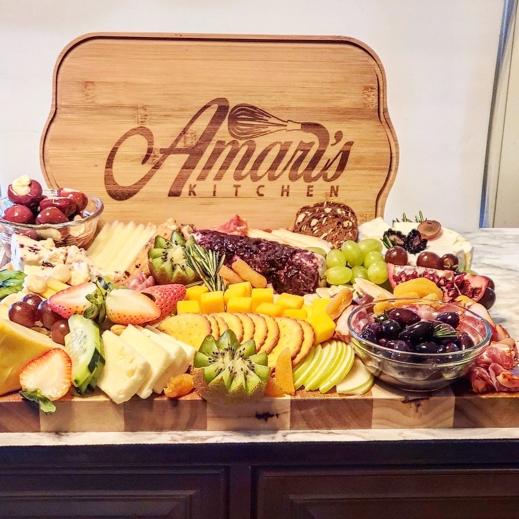 amarithefoodie's tweet photo. I Got A Little Board
Did You Know That There Is A Real System To Creating Charcuterie?
To Actually Balance The Flavors & Combinations Takes Some Thought & Skill. #charcuterieboard #sharkcoochieboard #foodie #blackchef #board #boardcrazy #foodiesofinstagram #givemefood #morefood https://t.co/AdMNbJWK75