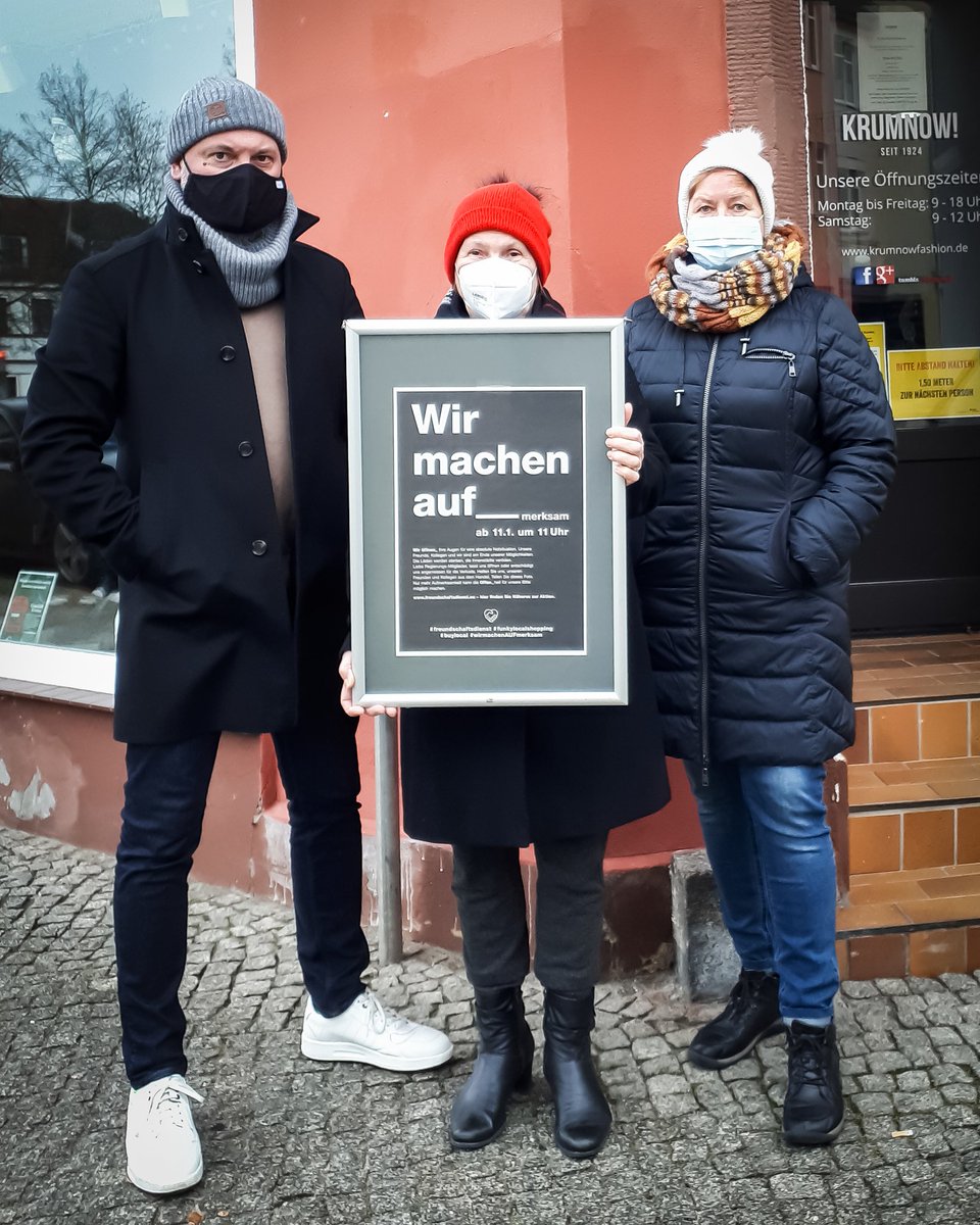 krumnow_beeskow's tweet photo. Das hier ist für all unsere Kollegen in diesem Land! Bleibt tapfer! 🙏💪
#wirmachenAUFmerksam
#freundschaftsdienst
Wir möchten AUF_merksam auf unsere existenzgefährdende Situation machen.
#Krumnow #Beeskow https://t.co/okWXFYSeF9