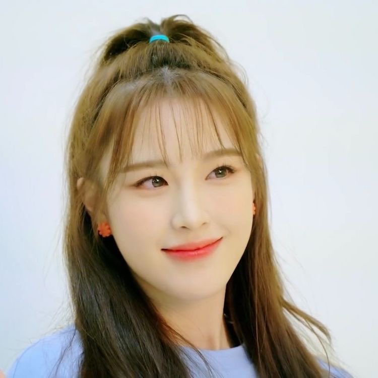 jaehee you are just a baby understand this 🥺🥺🥺💖💖💖💖