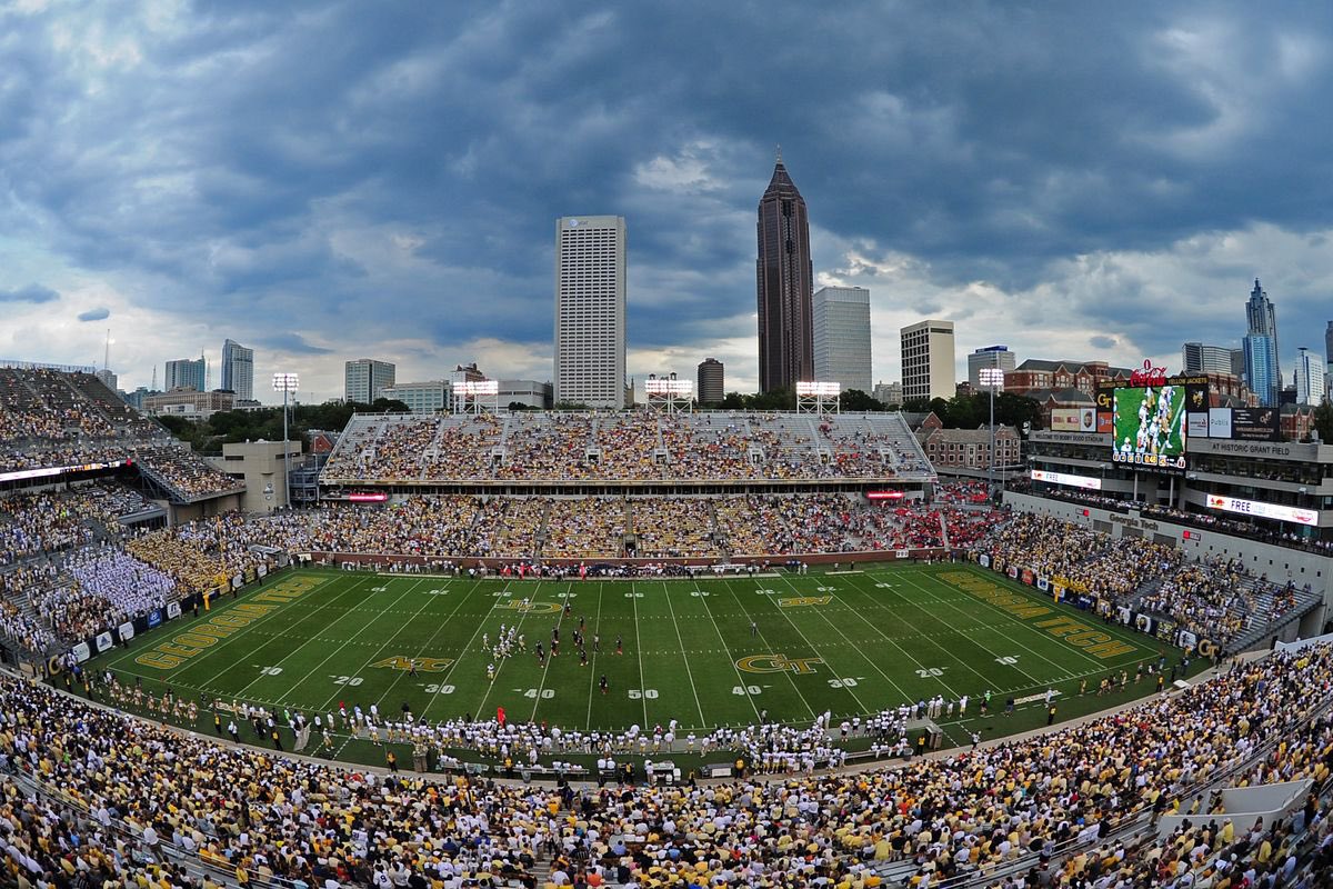 Blessed to receive an offer from Georgia tech 🐝 @GeorgiaTech @CoachPopovich @MarcoColeman_GT @elodge4 @Coach_Monte100 @coachmangrum3 @j_ebs7 @SSNolesFootball