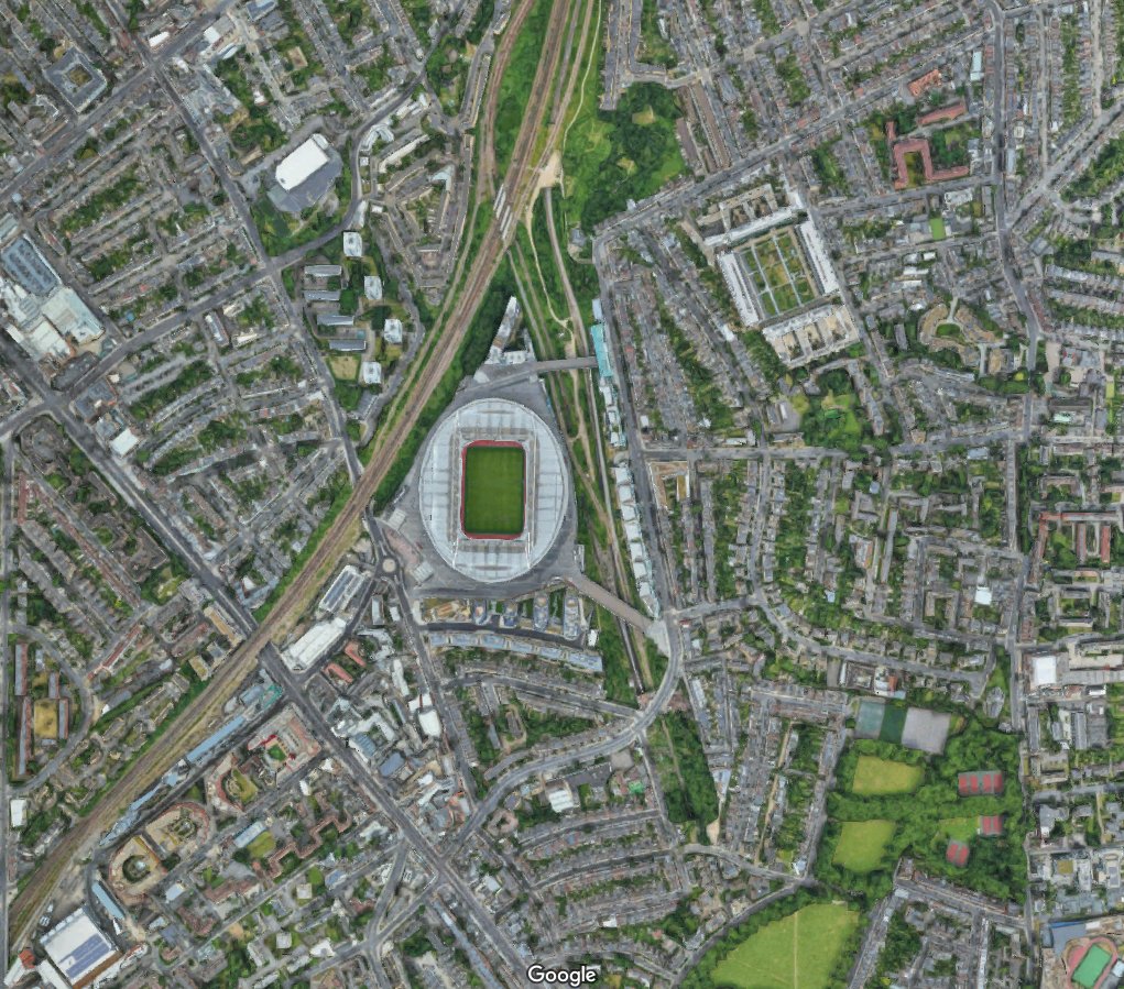 Minnesota's is near downtown, not too much parking visible, next to a river, but sadly, next to a highway. Arsenal FC play on one of the last stops on the London Underground, and more people live near it than the Vikings one.Minneapolis (left) vs Arsenal FC London (right)