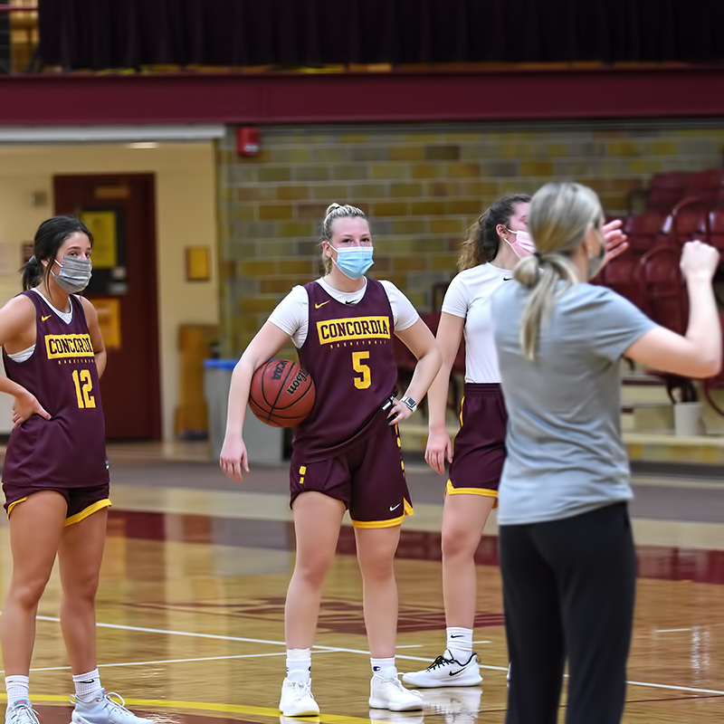 CobberSID's tweet photo. COBBS ARE BAAAAAAAAACK! 🌽

Under the watchful 👀 of the caring Cobber coaches, the athletic teams were back in action for their 1st practices of 2021! #RollCobbs🌽 https://t.co/BGsF7GXElu