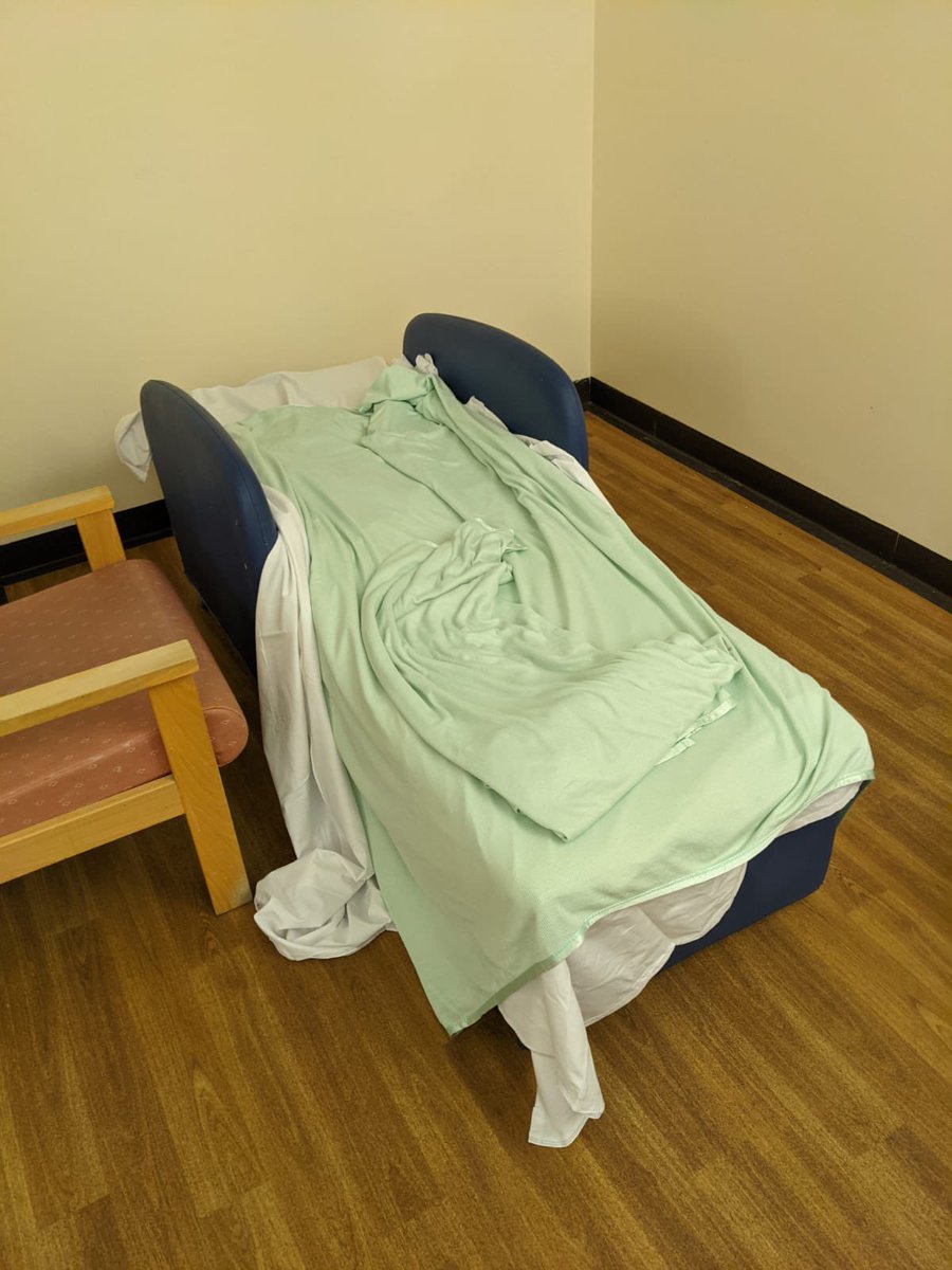 Obidoc's tweet photo. The team just stepped up again today despite oxygen challenges, more patients, staff shortages -we adapt, innovate and cope. Won’t be seeing much of the luxury resident consultant bed tonight! #supportingournurses #criticalcarewithoutwalls #criticalcare #covid https://t.co/UBSBbl9J57