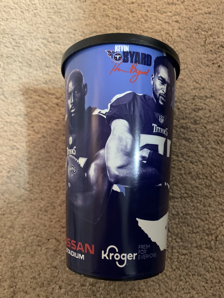 TheRealPres10's tweet photo. 🚨🚨#TITANS GIVEAWAY🚨🚨

Giving away this officially licensed Steve McNair size XL jersey, 2 #neversatisfied towels &amp; 1 souvenir cup from this season.

Retweet for a chance to win. Winner must be following &amp; will be drawn Thursday evening. 

Good luck and, as always, Titan Up https://t.co/X9oDWEPC3t