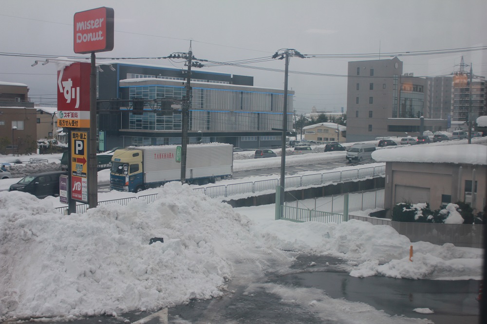 PARIO_CiTY's tweet photo. 【9時5分頃】福井 国道8号線 南四ツ居交差点
大和田・金沢方面はスムーズに流れています。
鯖江・武生方面が渋滞しています。

通勤などで8号線ご利用予定の方のご参考になれば幸いです。 https://t.co/NkkYsloc8C