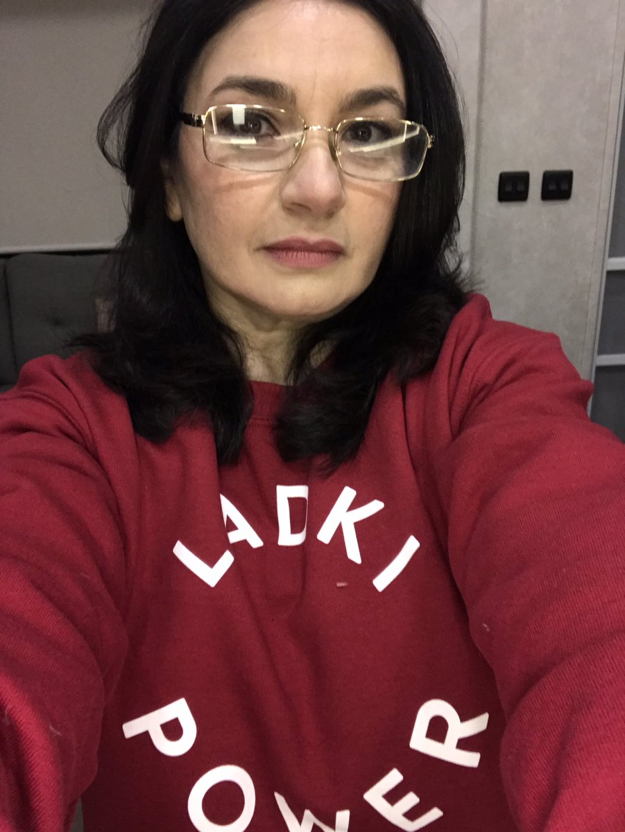 ZenobiaShroff's tweet photo. Hey @browngirlmag  got my #ladkipower sweatshirt from  @rootsgearofficial  . It’s super soft .and perfect for winter. Supporting #smallbusiness . @tanmit  #girlpower @ Atlanta, Georgia https://t.co/OKi4JIkZFl… https://t.co/9AkgNOln8Q