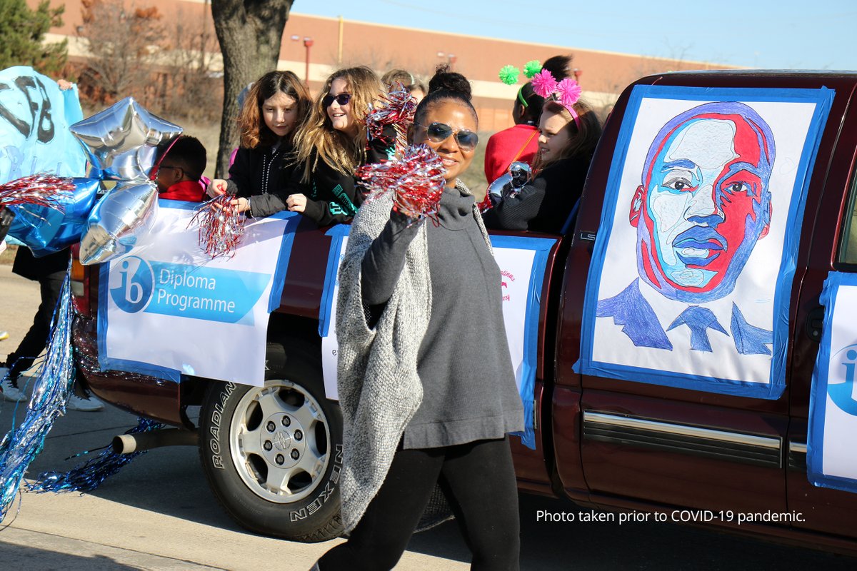 CarrolltonTX's tweet photo. The Annual Martin Luther King Jr. Day Parade is this Saturday at 10 am starting behind Carrollton City Hall. The parade is sponsored by Christ Community Connection, Inc. in partnership with the City of Carrollton. Details https://t.co/upzZfUWoCK https://t.co/mVCV4iVgh5