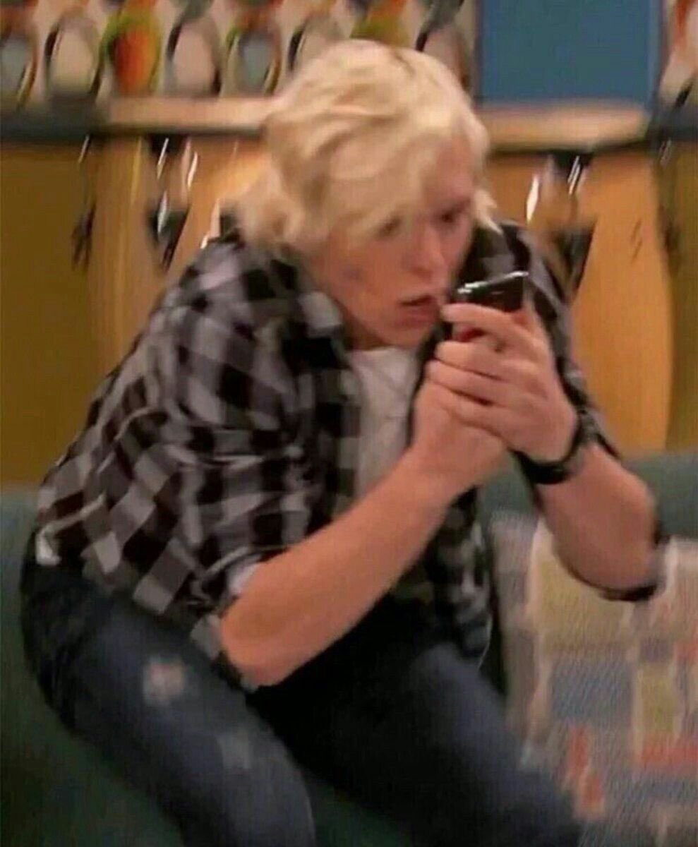 NicholeJCamach1's tweet photo. JOEL SUBIO UNA FOTO / YO DESPUES DE VER LA FOTO QUE SUBIO https://t.co/IqHWqDhcj9
