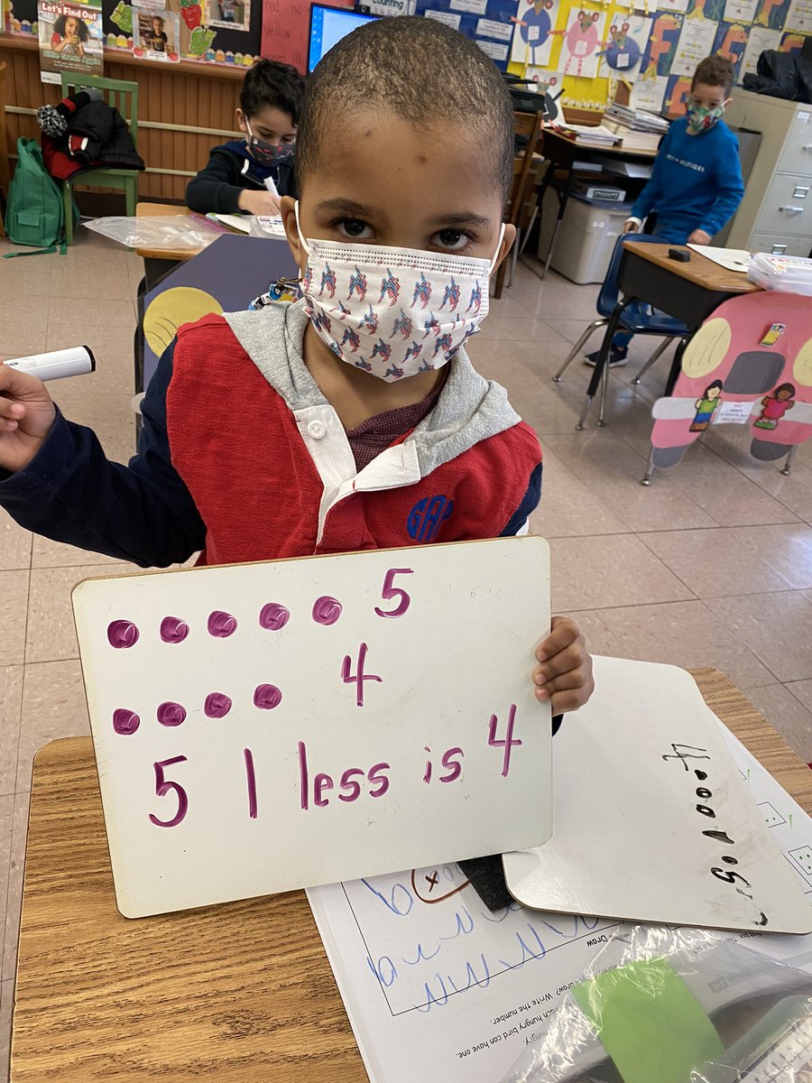 Maestrajenn's tweet image. Track A- Alligators great job today! #math #1less #Eurekamathmodule3 @YonkersSchools