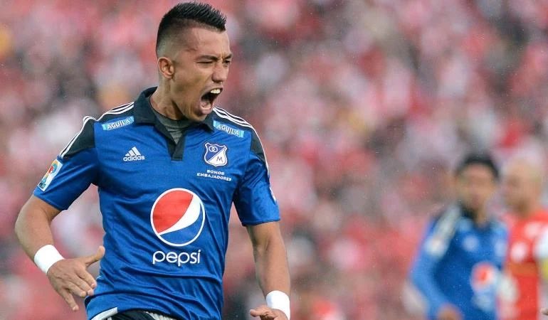Primeros contactos oficiales entre <a href="/MillosFCoficial/">Millonarios FC</a> y Fernando Uribe. Mañana se espera la primera oferta formal al jugador.