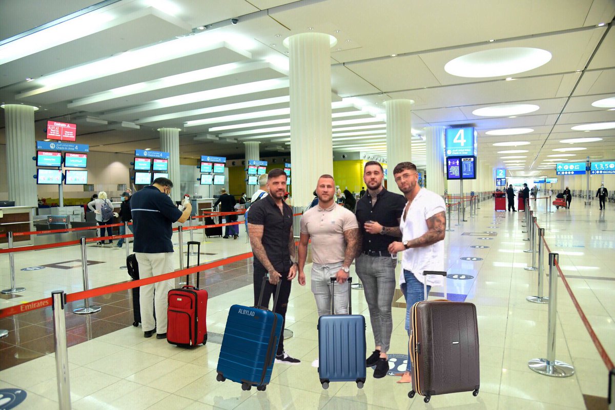 ALBY_LAD's tweet photo. LET US COME HOME BORIS #Dubai https://t.co/0laQHXqd0K
