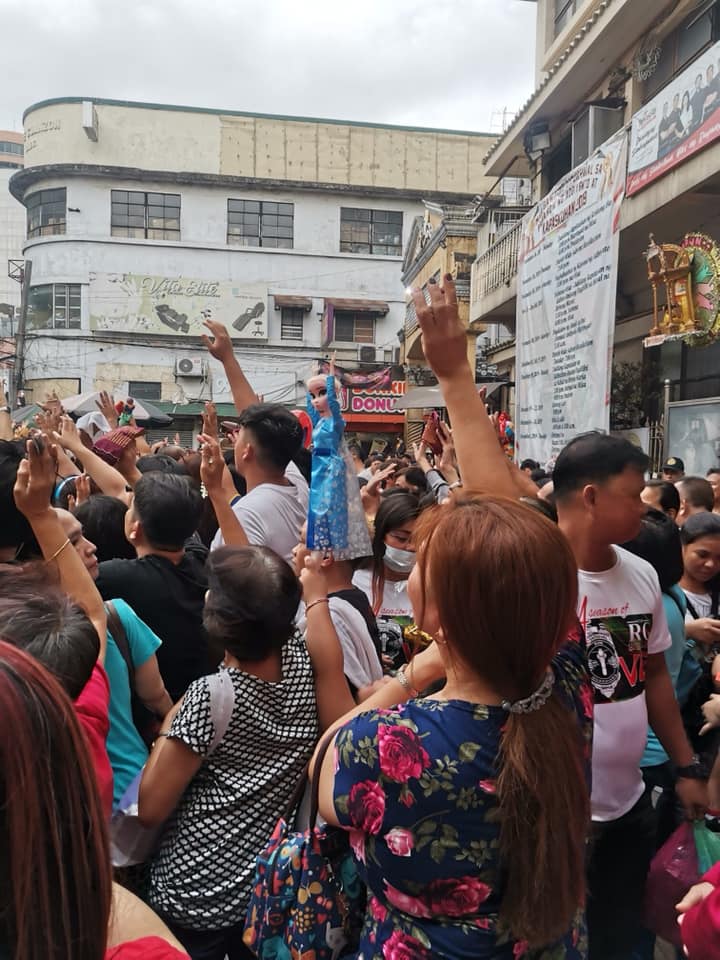 jpatrickpineda's tweet photo. gets ko na kaya pala ang lamig https://t.co/UIPO0H9rFx