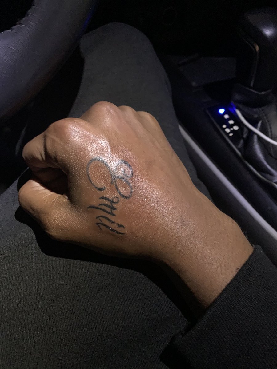 unoadore's tweet photo. I trust my son I know he’ll never turn his back on me #emilalexandermcghee #myrighthandman #70810babies https://t.co/KJBRqFKYPP