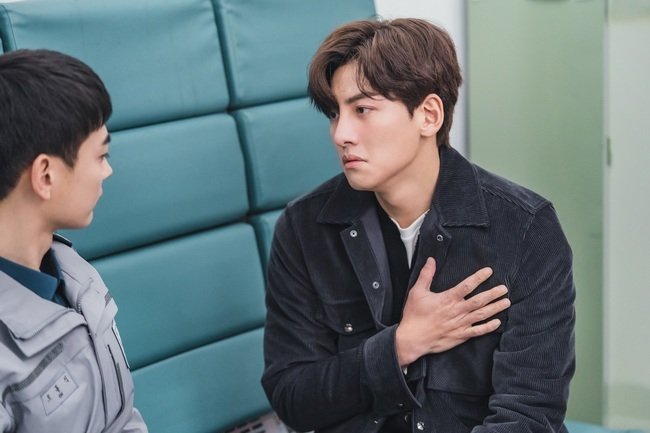 shinee525_idn's tweet photo. MINHO - Lovestruck in the city Ep 7.

🔗https://t.co/plm0jnbTha
#최민호 #MINHO #민호 #SHINee #샤이니 #도시남녀의사랑법 #Lovestruck_in_the_City https://t.co/VgUzOSXEO1