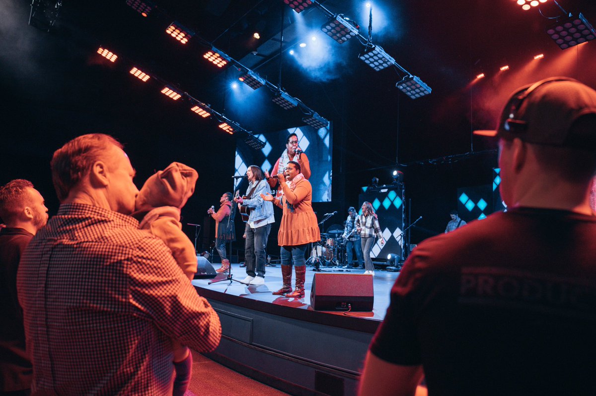 wavegreatneck's tweet photo. DON’T LOSE YOUR DANCE! What a fun day in CHURCH! We hope you’re  taking this dance into your week! #wavechurch https://t.co/48dhMOdUkQ