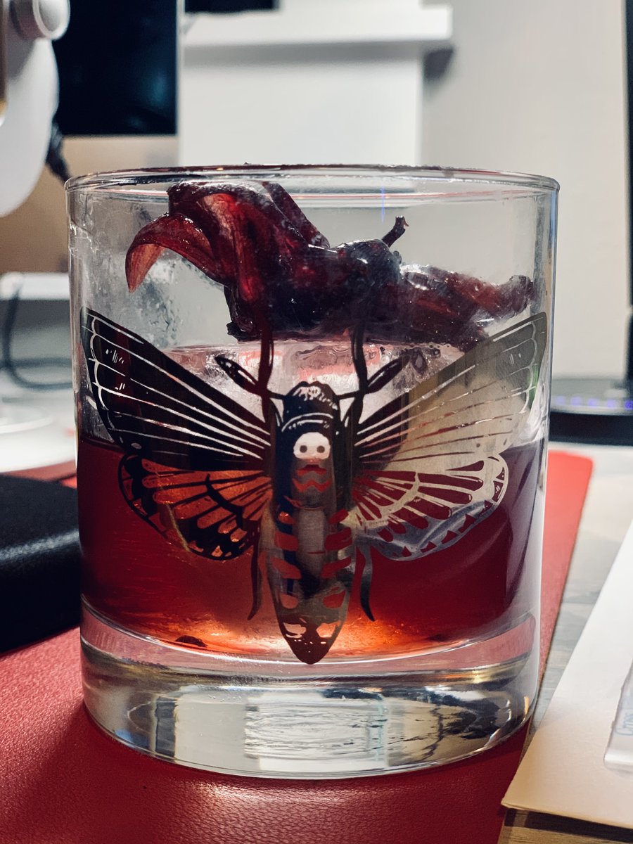 ShannaGermain's tweet photo. Just finished chatting with the @_SecretCellar_. I made up a new drink for the podcast called The Red Queen Cries in the Garden. 

Bourbon, salted honey, orange bitters, and hibiscus flowers. https://t.co/CUUuDlQGa9