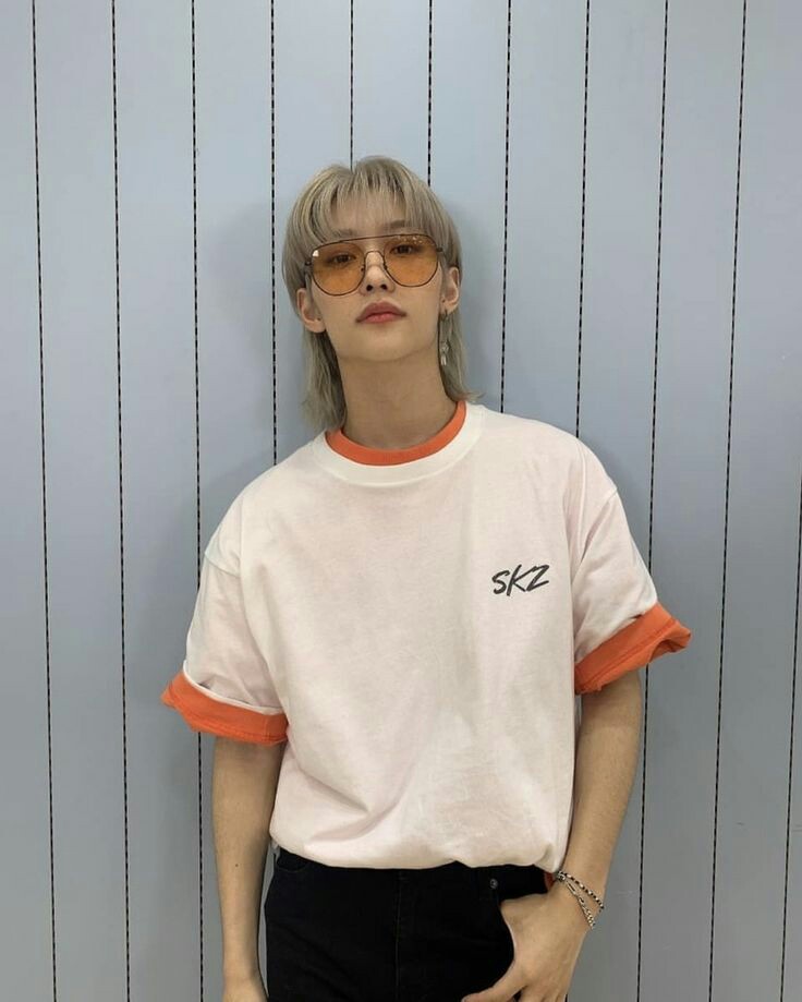 seokfleur's tweet photo. ᅟ
ᅟᅟᅟ        ، 𝗮lternαtıve : 𑁍 𝘀hαpe. 
ᅟᅟᅟ    ı𝘀 α𝐥𝐥 α𝗯𝗼ut ꭑe, lᧉt ıt 𝘀hı𝗻e. 
ᅟ https://t.co/nA8HXrlOQX