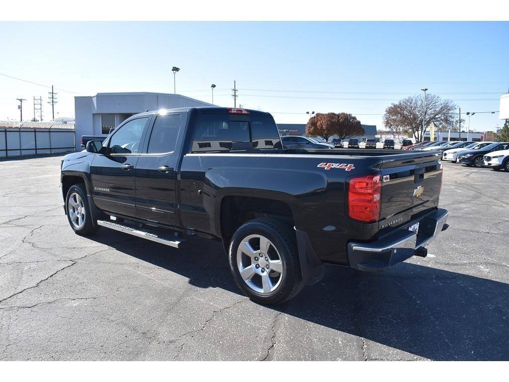 pike_mazda's tweet photo. This #2017ChevroletSilverado1500 comes with a CARFAX Buyback Guarantee, which means you can buy with certainty✅.

This truck is ready to take on any tough winter weather that comes it's way❄️! Visit us at #PikeMazdaofAmarillo for more information➡️: https://t.co/b76uQS7RhJ https://t.co/O8w1DdjUtL