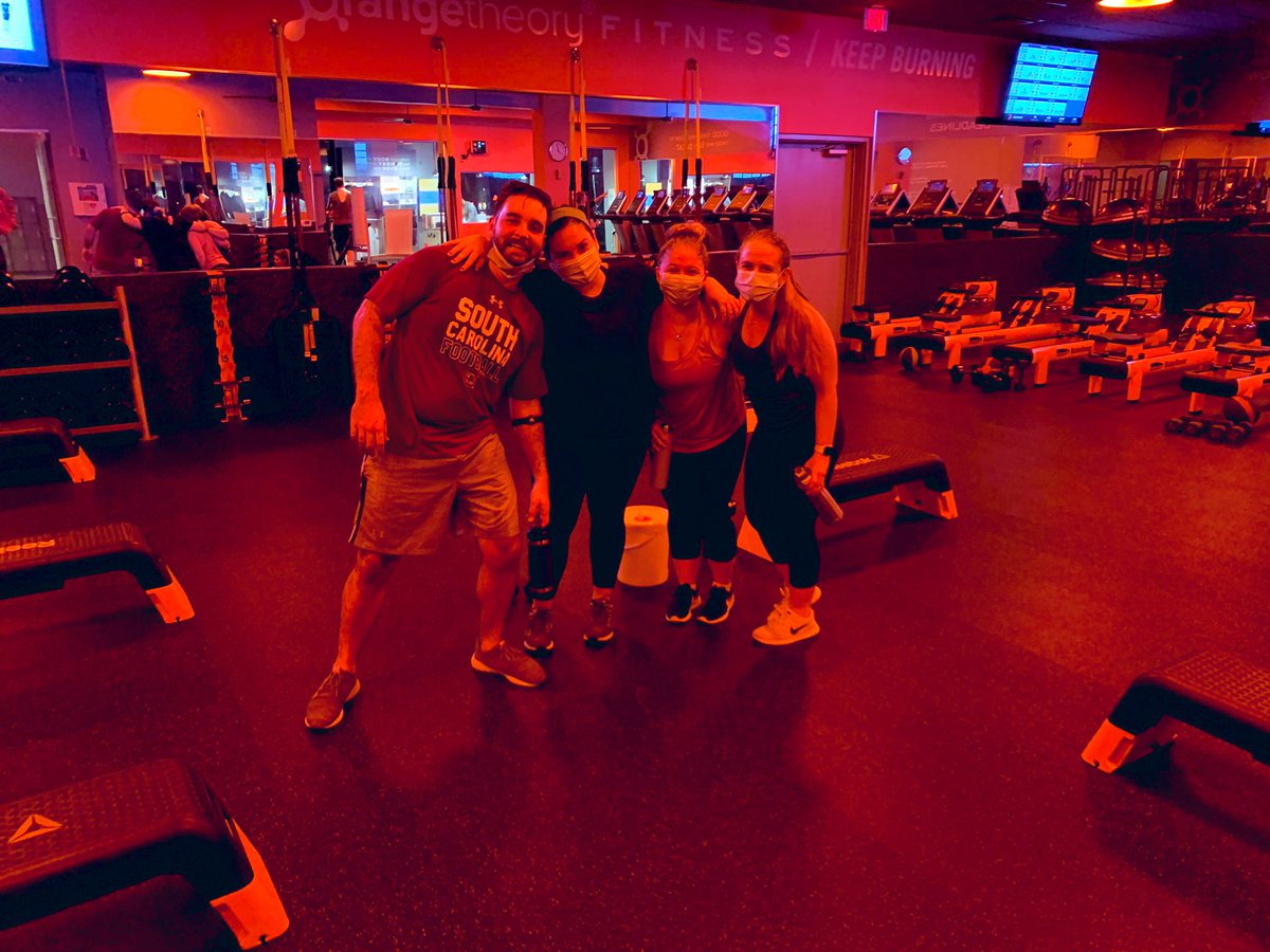 Co residents that OTF together, stay together <a href="/MUSCPharmRes/">MUSC Pharmacy Residency</a> 🙌🏼🎉