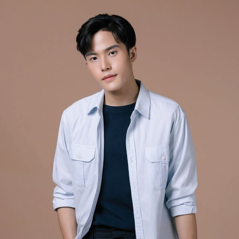 Ford: Aran AsawasuebsakulOctober 18, 2002Weight: 58 kg. / Height: 171 cm.Education: I am currently studying at the 6th grade of Suankularb Wittayalai SchoolInstagram: f.ffordTwitter: ffordful