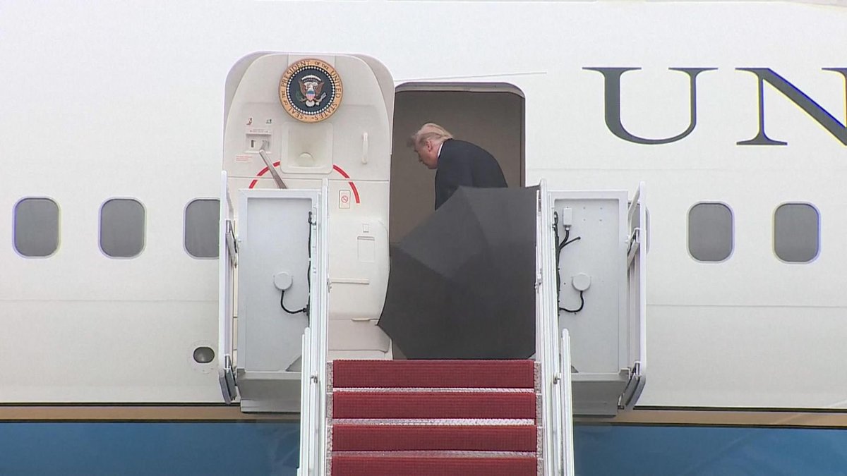 THEN DUMPING IT OPEN IN FRONT OF AF1